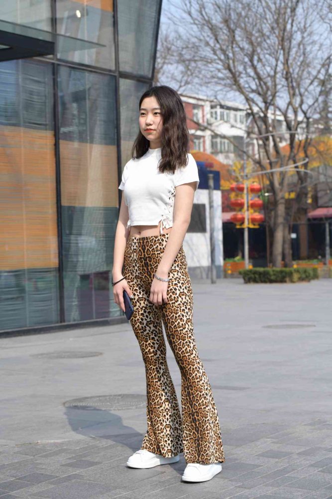 豹纹紧身裤小姑娘【339P】04026-灰麻雀