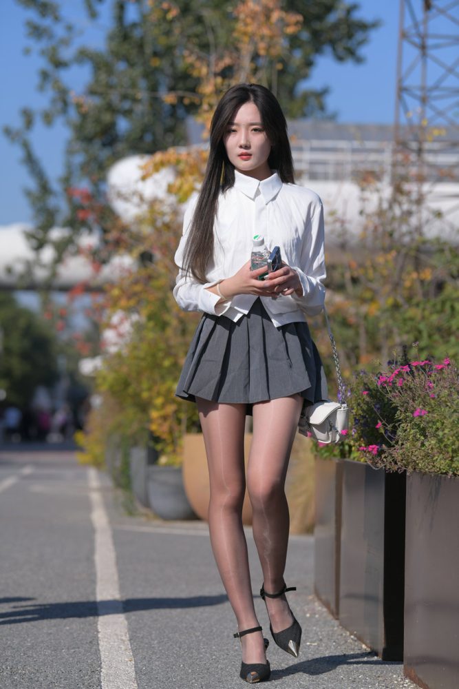 J3409 1091P-24.4GB-灰麻雀