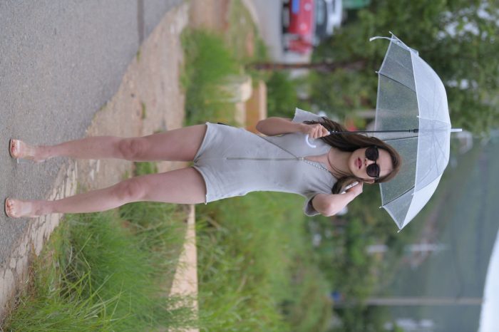 在海边开跑车的连衣短裤女孩【390P】00030-灰麻雀