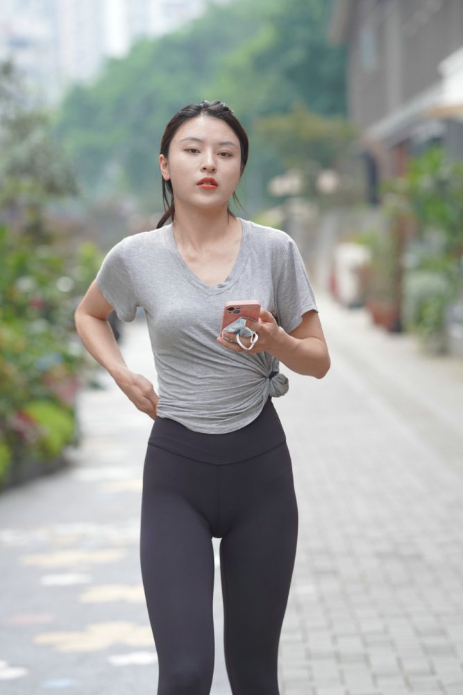 户外运动的瑜伽裤女孩J3008 845P2V-22.9GB-灰麻雀