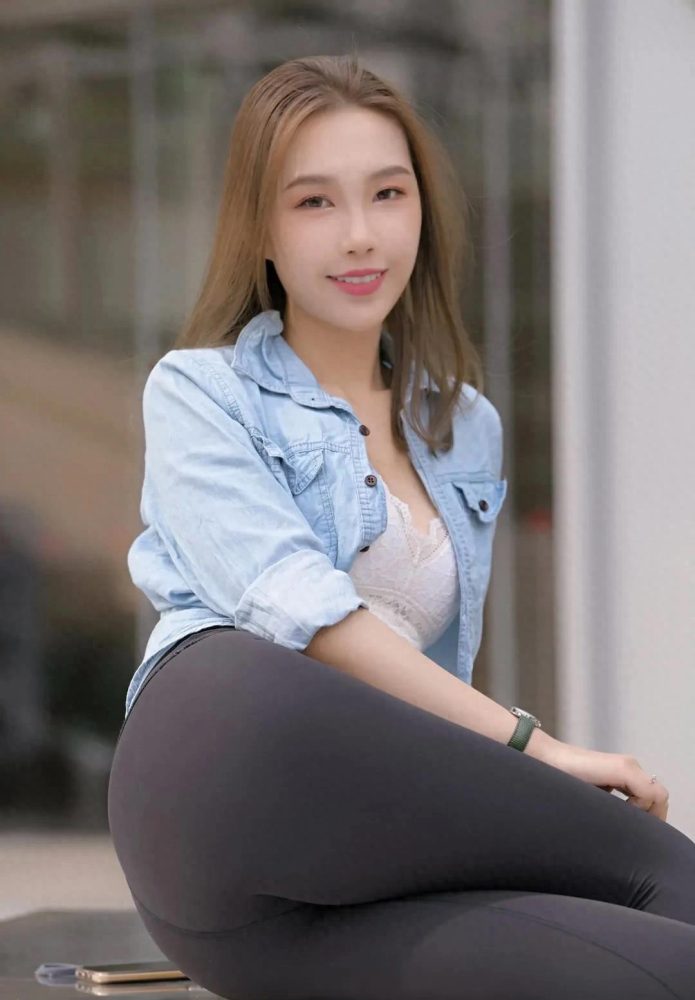 图片[2]-非常漂亮的瑜伽裤女孩J1990 733P1V-27.9GB-灰麻雀