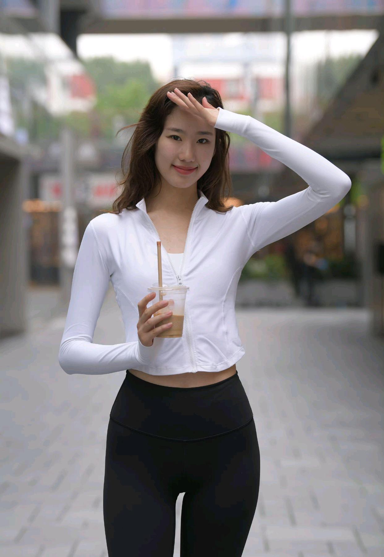图片[4]-像刘亦菲的黑色瑜伽裤女孩J2237 340P1V-14.8GB-灰麻雀