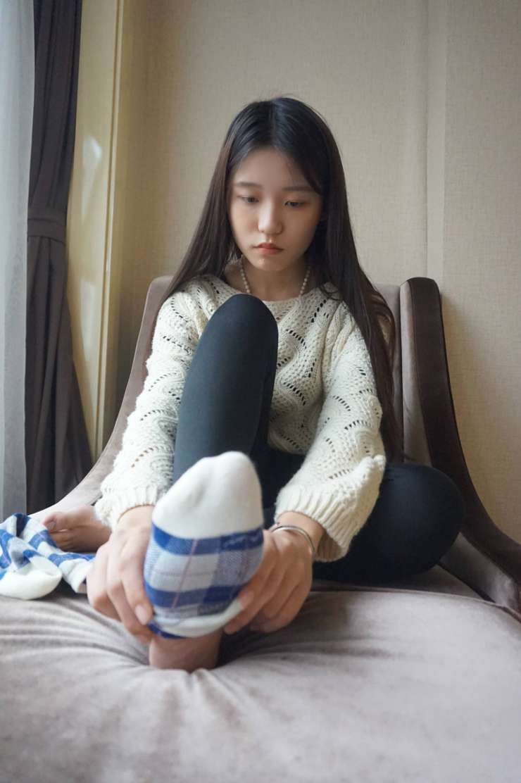 图片[5]-眼神很清澈的赤脚女孩【59P】20020-灰麻雀