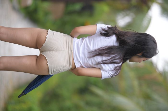 在郊外的长发热裤姑娘【388P】00022-灰麻雀