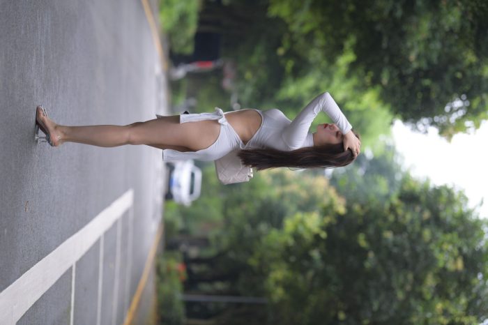 妹妹好漂亮的白色裙子【432P】00066-灰麻雀