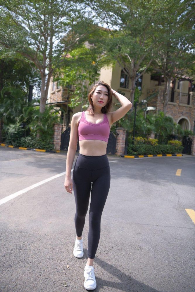 风情万种的瑜伽裤女人 J1531 375P5V-17.3GB-灰麻雀