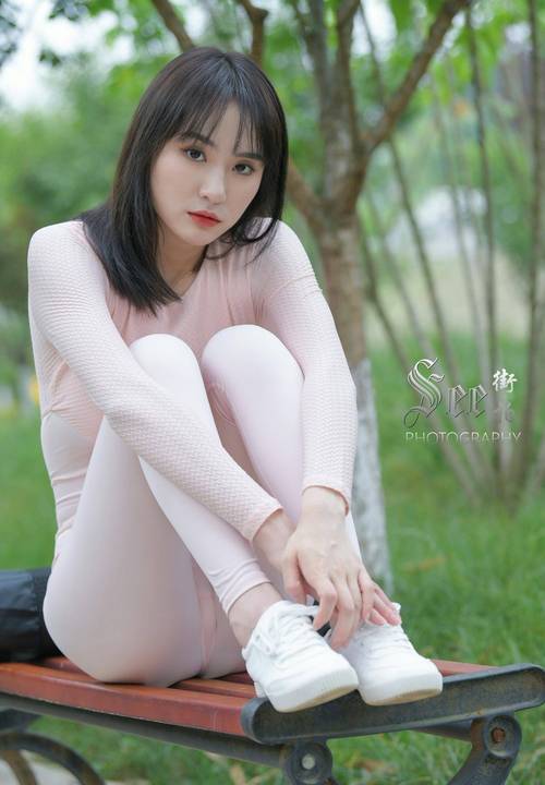 图片[2]-粉粉的瑜伽裤女孩太可爱了 J2090 854P1V-30.4GB-灰麻雀