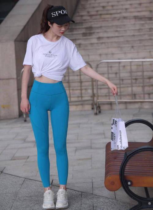 图片[3]-蓝色瑜伽裤阳光女孩J2095 611P1V-21.8GB-灰麻雀