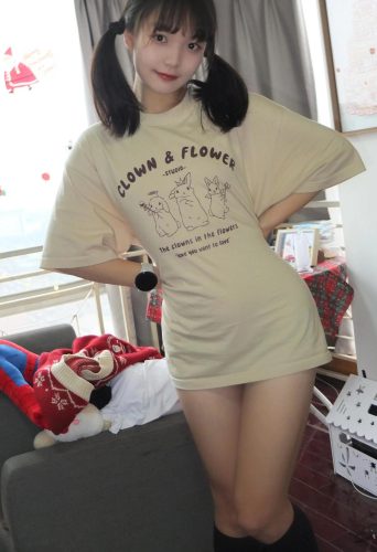 图片[10]-网格丝袜的清纯双马尾小姑娘-灰麻雀