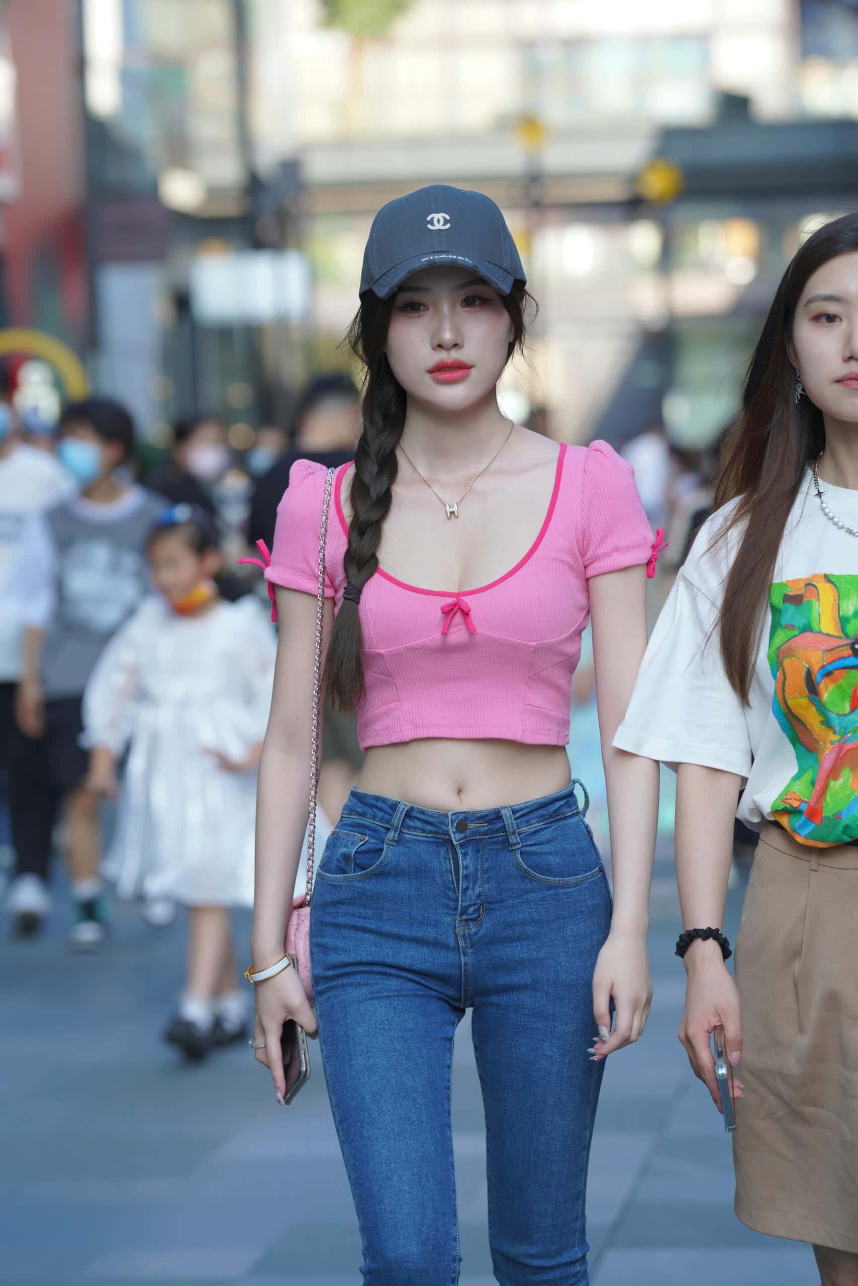 图片[1]-漂亮牛仔裤小姐姐【121P】J3127-灰麻雀