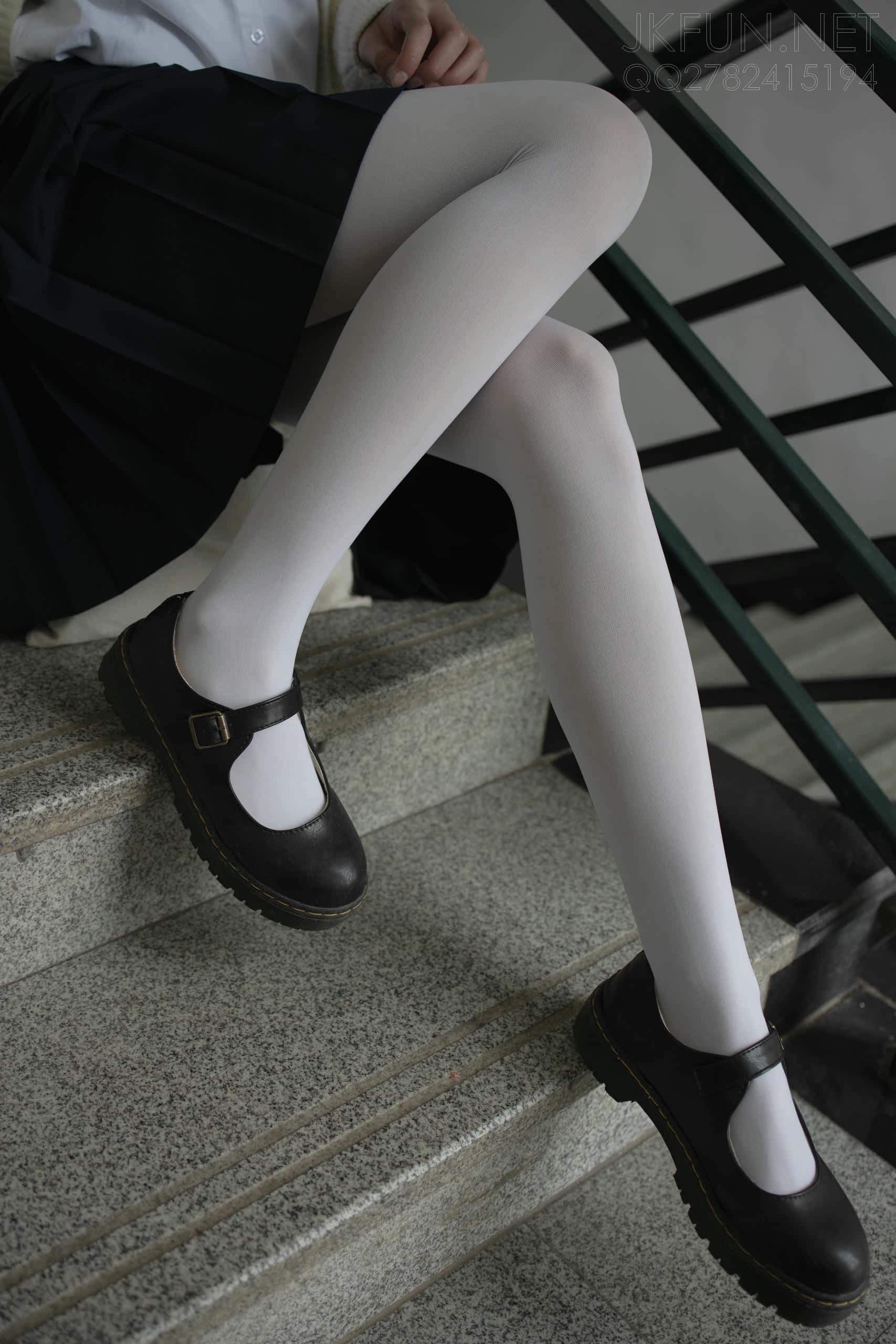 图片[4]-甜美可人的白丝姑娘【127P】J2555-灰麻雀