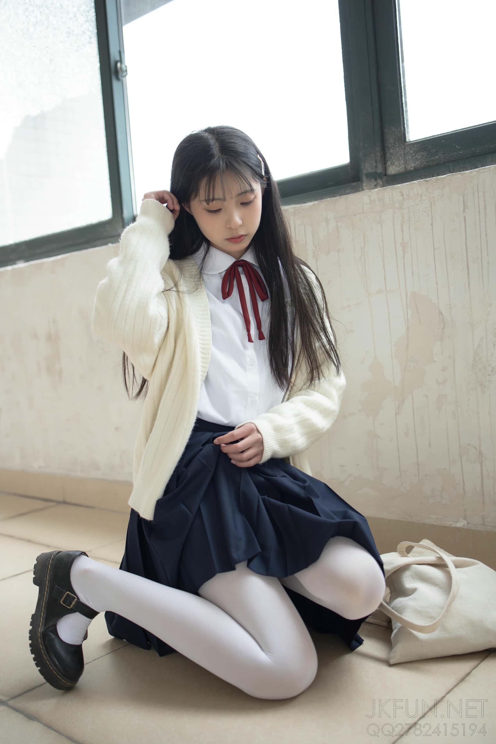 图片[5]-甜美可人的白丝姑娘【127P】J2555-灰麻雀