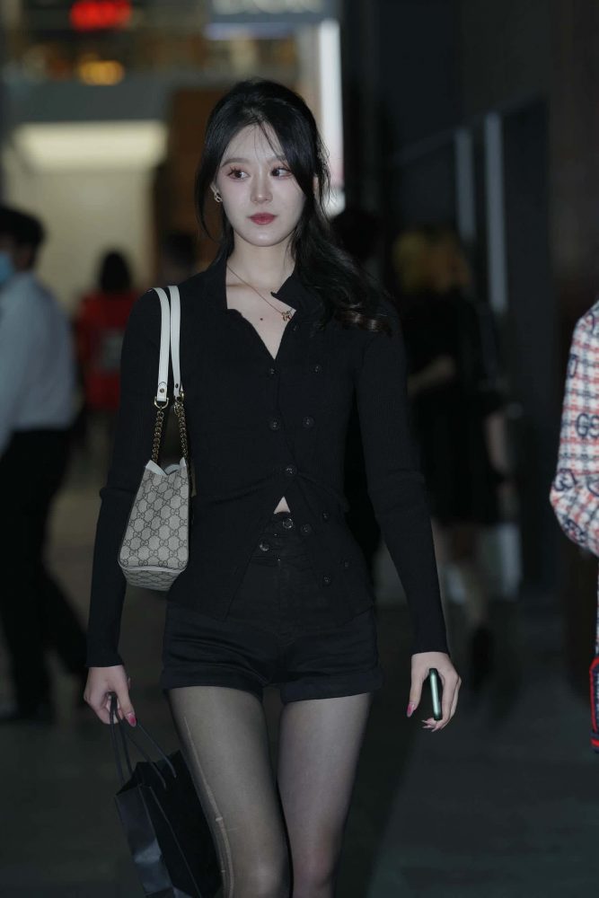 黑色系马尾辫少女 【173P】K4446-灰麻雀